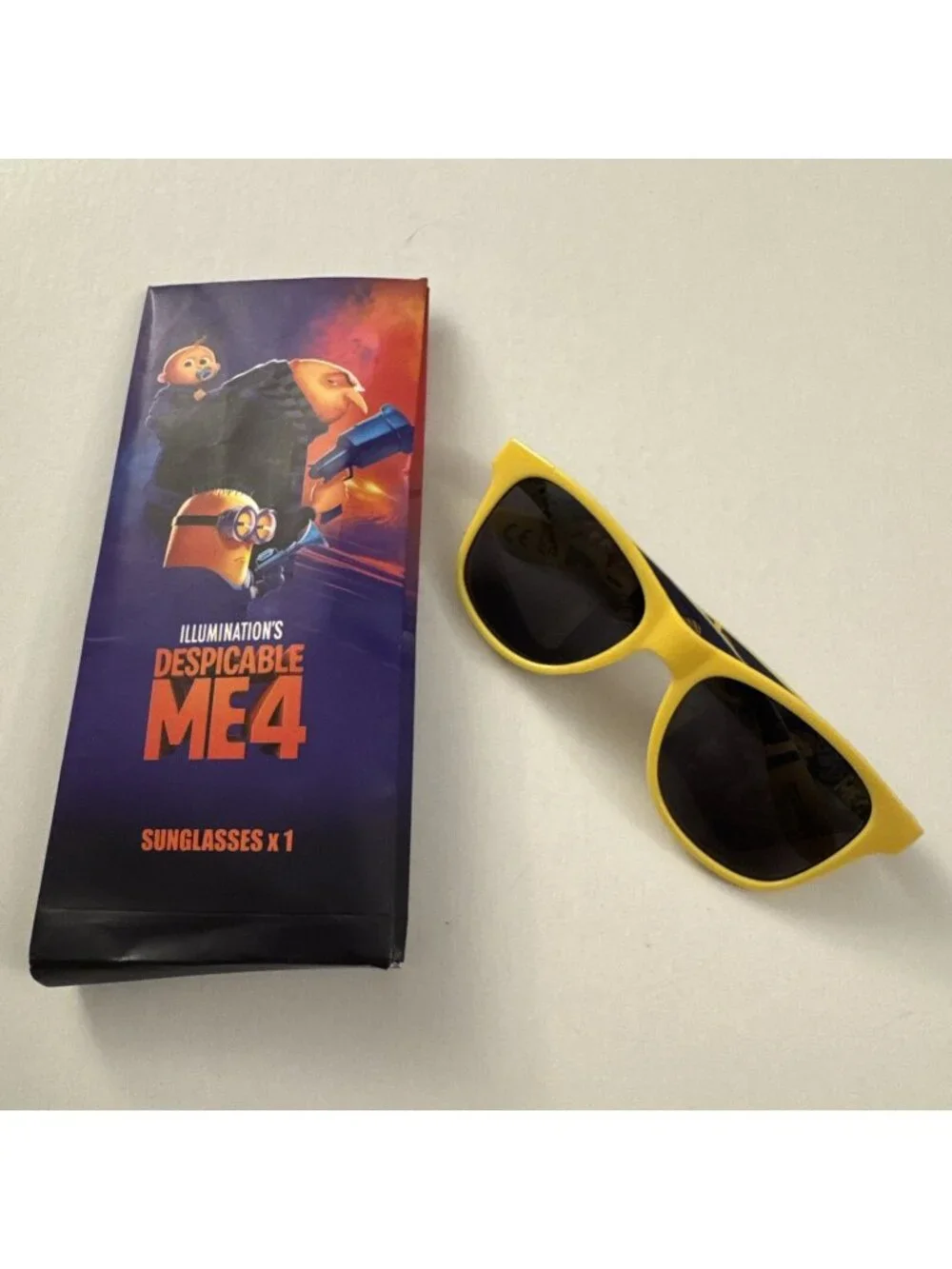 Despicable Me 4 Youth Sunglasses Movie Promo Minions J39